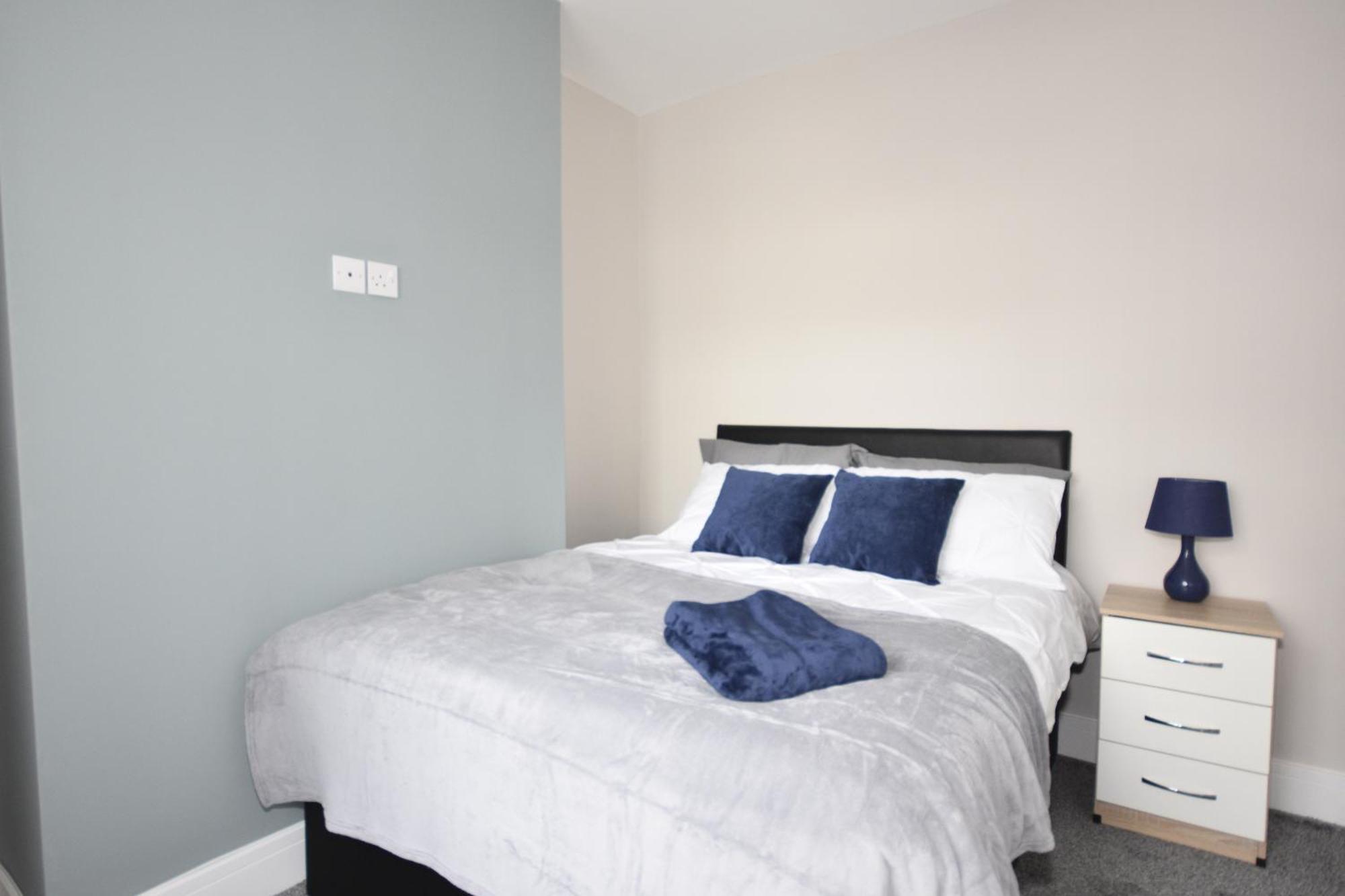 Готель Townhouse @ Penkhull New Road Stoke Екстер'єр фото